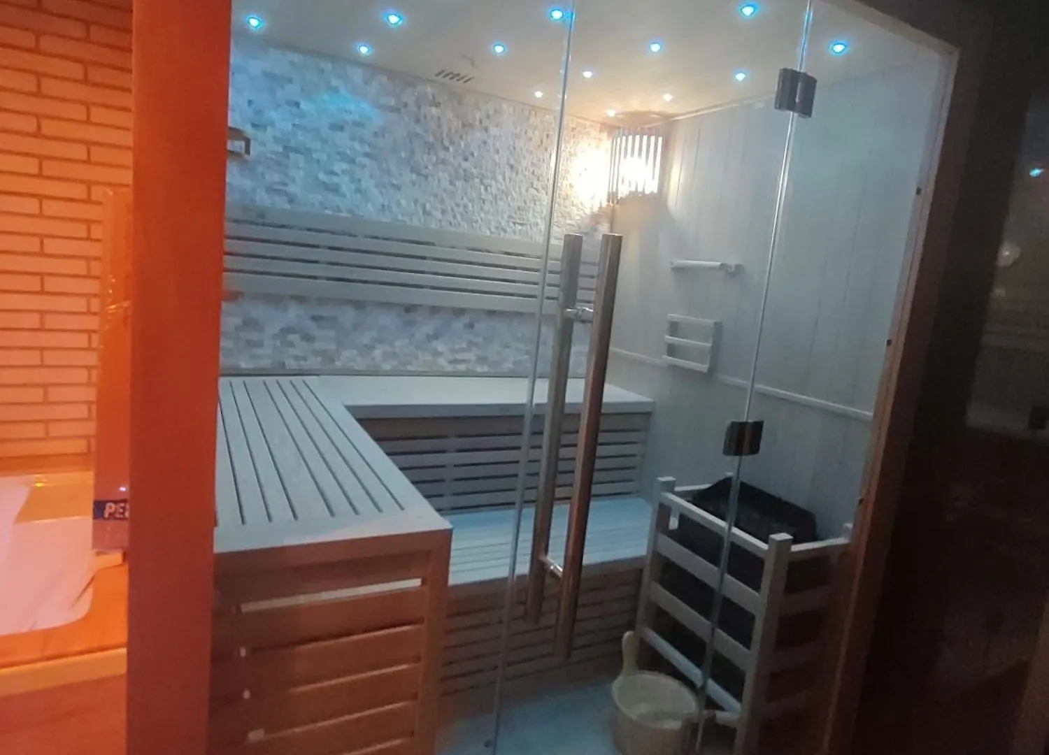 Villa Lujosa Con Spa, Piscina Y Sala De Juegos Privados Miami Playa 0*,  Spagna